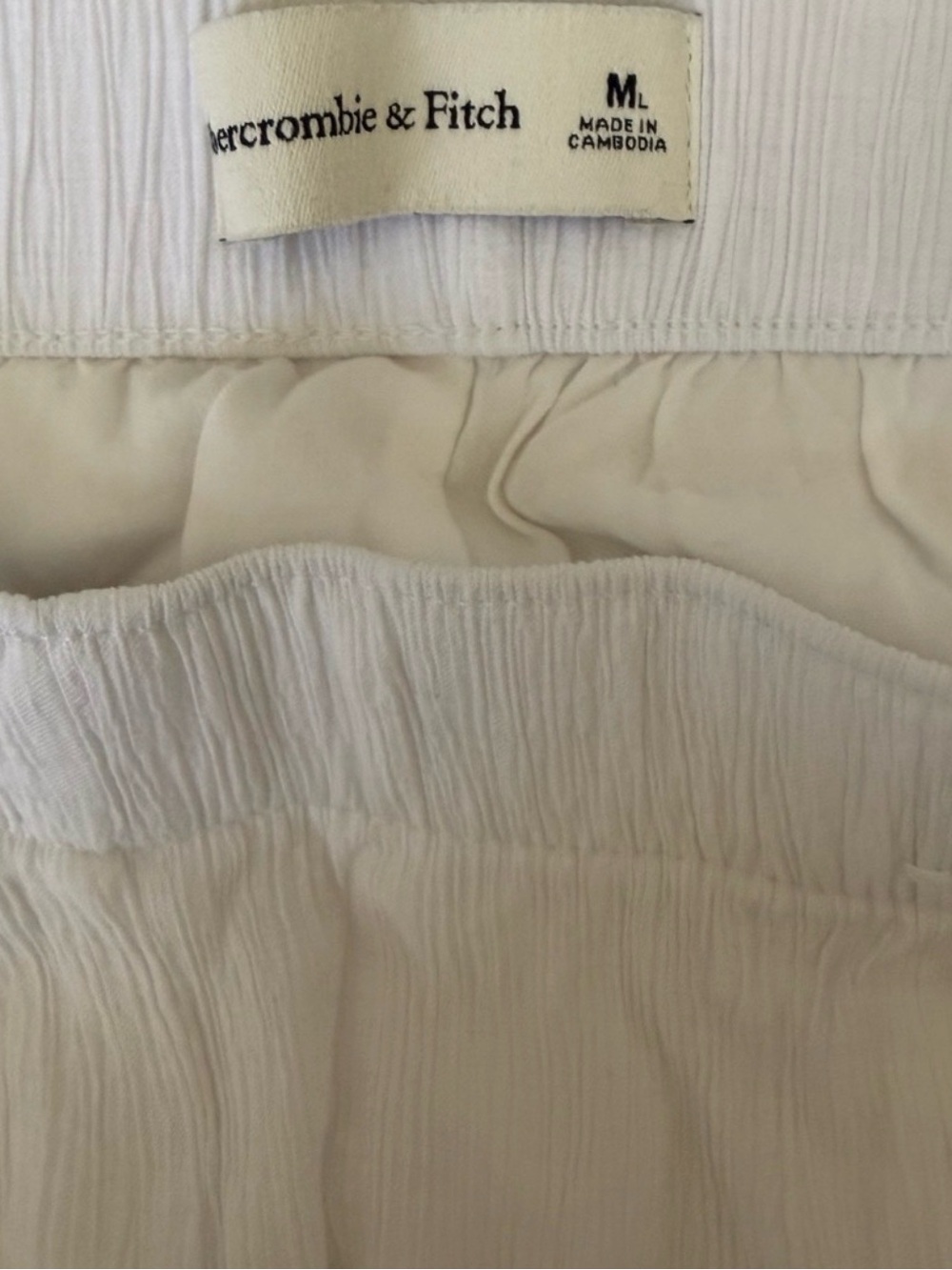 Abercrombie & Fitch White Wide-Leg Elastic-Waist Pants - Picture 3 of 3